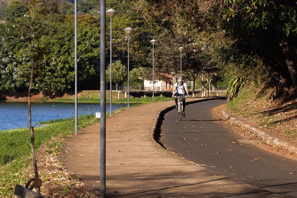 Chale Do Lago Araxa Bagian luar foto